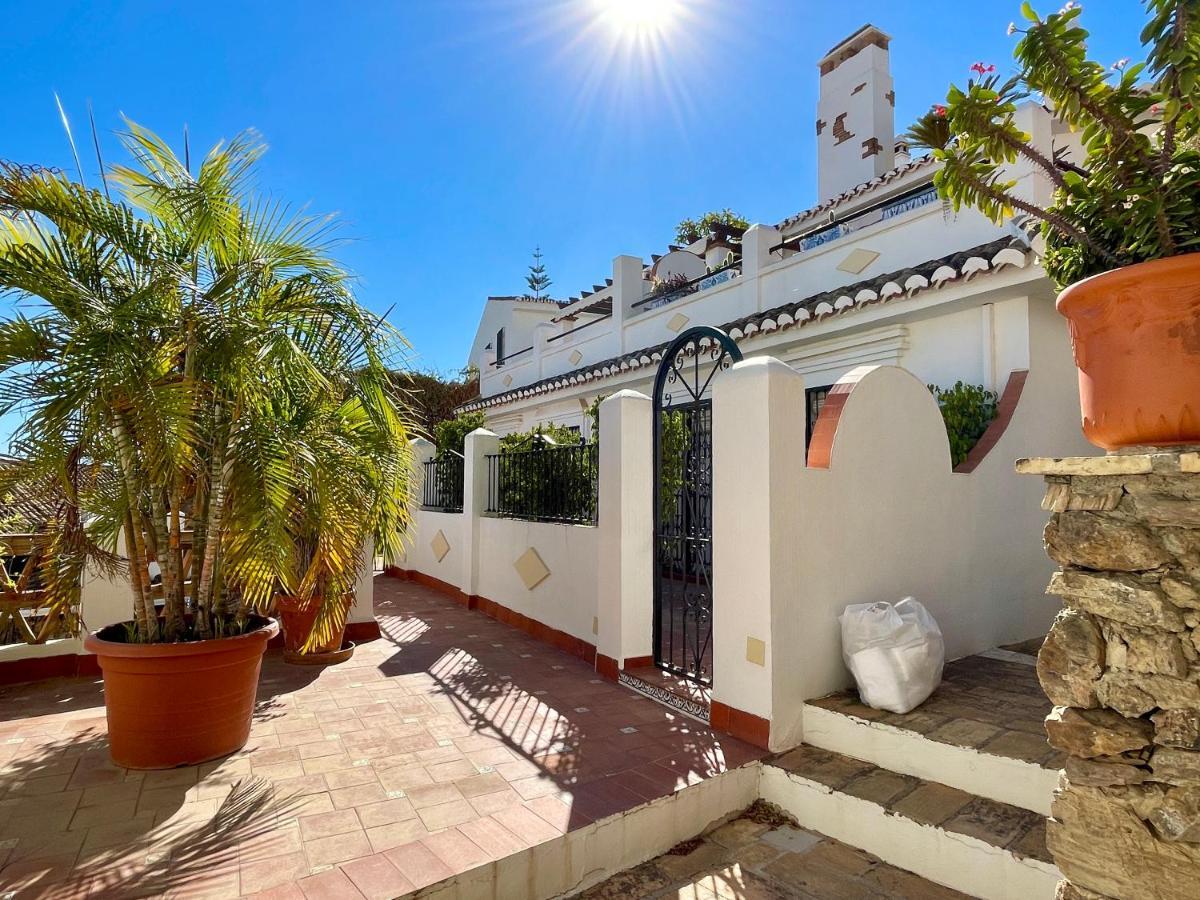 Semidetached Duplex Home At Puebla Aida, Mijas Golf With Pool, Golf And Sea Views Málaga Exterior foto