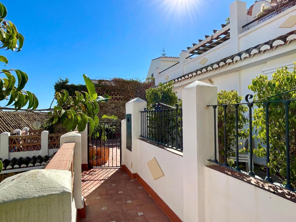 Semidetached Duplex Home At Puebla Aida, Mijas Golf With Pool, Golf And Sea Views Málaga Exterior foto